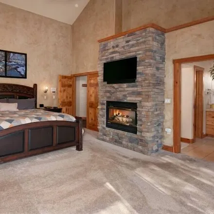 Rent this 5 bed house on Silverthorne in CO, 80497