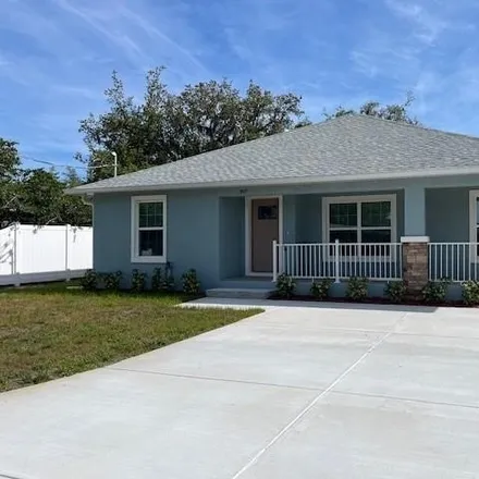 Buy this 3 bed house on 3513 West Gloria Avenue in Plant City, FL 33563
