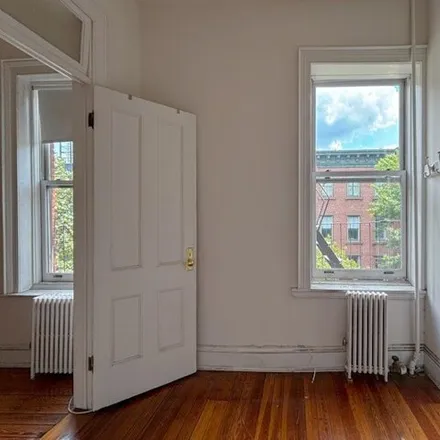 Image 3 - 316 Henry St Apt 4, Brooklyn, New York, 11201 - Condo for rent