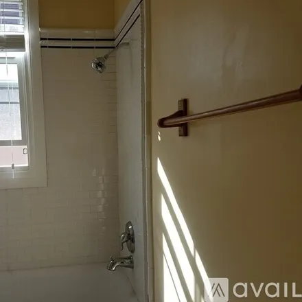 Image 7 - 649 N Rossmore Ave, Unit 205 - Apartment for rent