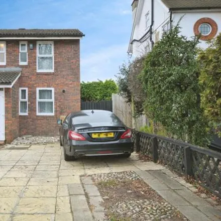 Buy this 3 bed house on Hope Close in London, SE12 0BP