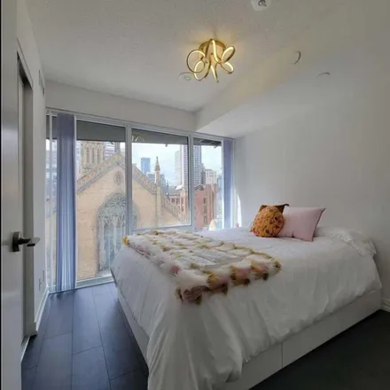 Image 4 - Fleur Condominiums, 60 Shuter Street, Old Toronto, ON M5B 1B2, Canada - Apartment for rent