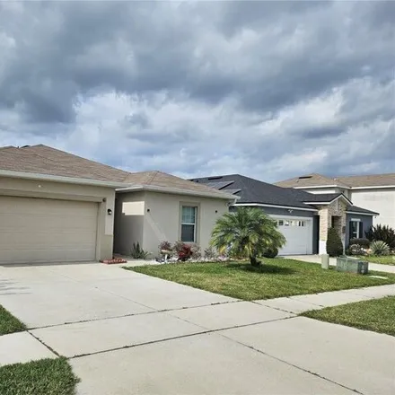 Buy this 3 bed house on 579 Lucerne Boulevard in Winter Haven, FL 33881