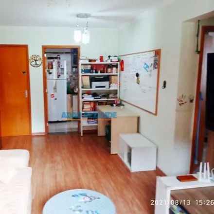 Buy this 2 bed apartment on Rua Tenente Luís Meireles in Várzea, Teresópolis - RJ