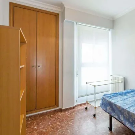 Rent this 5 bed room on Carrer del Clariano in 46021 Valencia, Spain