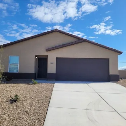 Rent this 4 bed house on Beaver Creek Avenue in Mohave Valley, AZ 86426