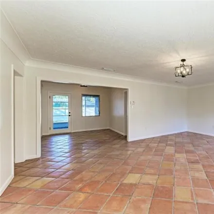 Image 4 - 1873 Orchid Street, South Trail, Sarasota, FL 34239, USA - House for sale