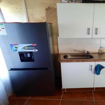 Rent this 1 bed apartment on Hilltop Street in Bordeaux, Randburg