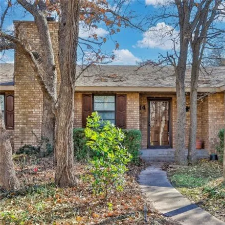 Image 2 - 14 Creekwood Trl, Bowie, Texas, 76230 - House for sale