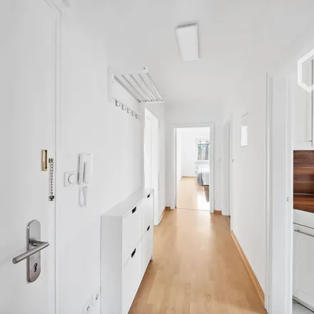 Rent this 3 bed apartment on Schröderstraße 16 in 22087 Hamburg, Germany