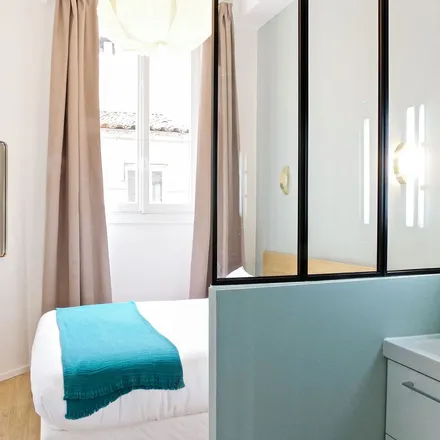 Image 7 - Palais Rohan, Rue Bouffard, 33000 Bordeaux, France - Apartment for rent