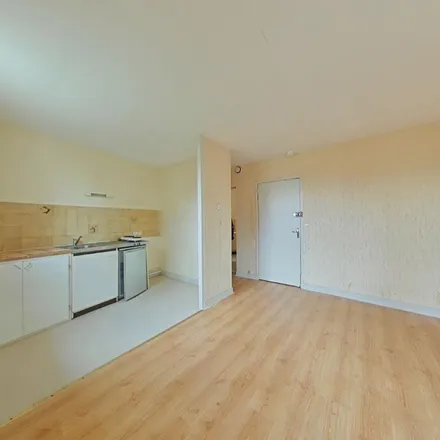 Rent this 1 bed apartment on 1 Rue Théophraste Renaudot in 86200 Loudun, France