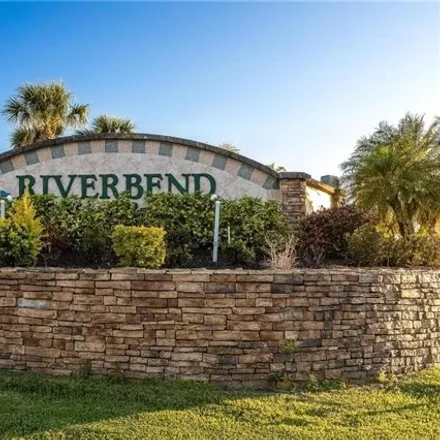 Image 4 - 15184 Riverbend Boulevard, Riverbend Golf and River Club, North Fort Myers, FL 33917, USA - Condo for sale