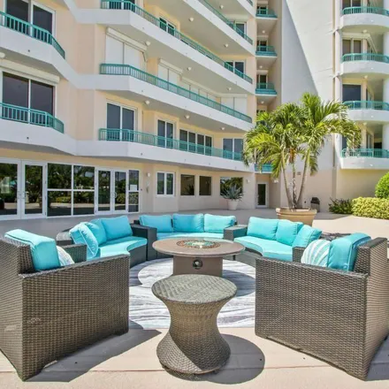 Rent this 3 bed apartment on 263 Helios Drive in Jupiter, FL 33477