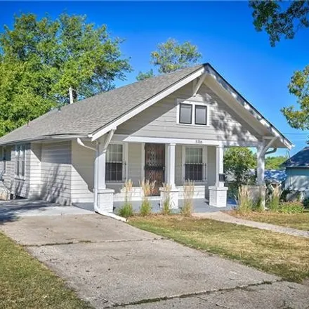 Buy this 2 bed house on 5316 Highland Avenue in Kansas City, MO 64110
