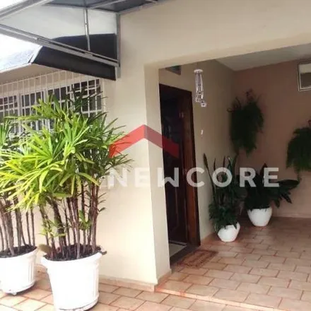 Buy this 3 bed house on Rua Capitão José Paes de Almeida in Centro, Botucatu - SP