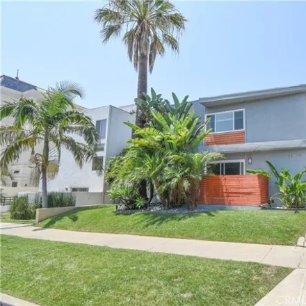 Rent this 2 bed apartment on 11927 Goshen Avenue in Los Angeles, CA 90049