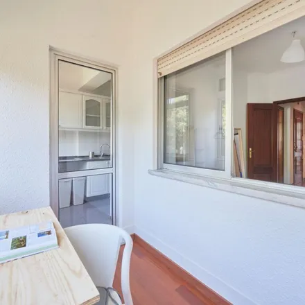 Rent this 5 bed apartment on Pau de Canela in Praça Capitães de Abril, 2805-101 Almada
