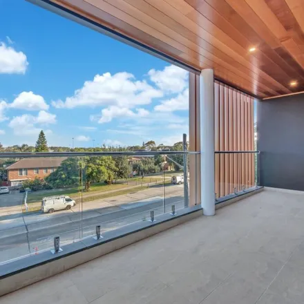 Rent this 4 bed apartment on 214A Fitzgerald Avenue in Maroubra NSW 2035, Australia