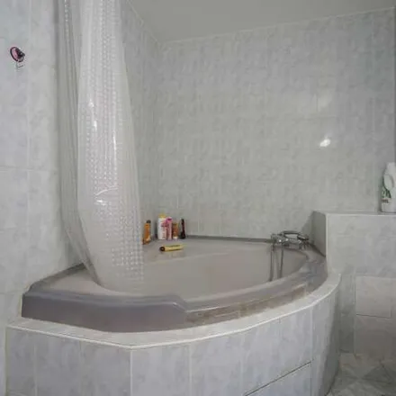 Rent this 4 bed apartment on edockey Express in Villa d'Este, 75013 Paris