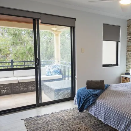 Rent this 3 bed townhouse on Wannanup in City Of Mandurah, Western Australia