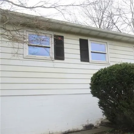 Buy this 3 bed house on 21 Ireland Drive in Manchester Bridge, Poughkeepsie