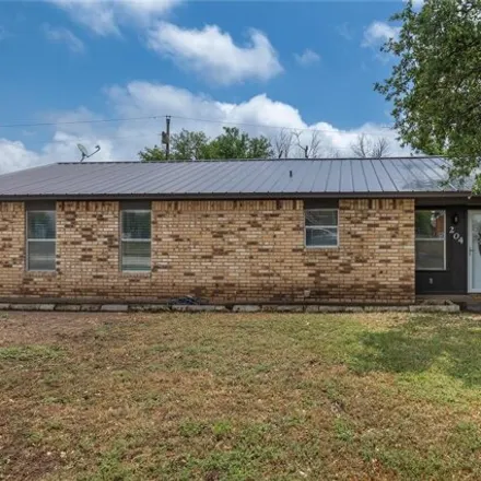 Buy this 3 bed house on 206 South Loop Drive in Brady, TX 76825