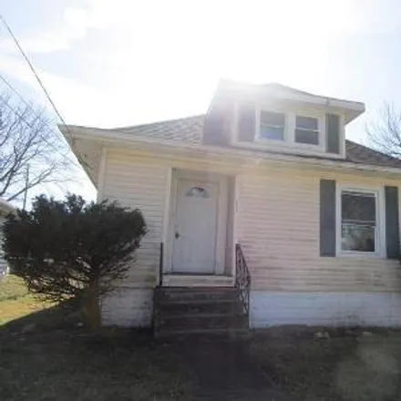 Buy this 2 bed house on 228 West Palmer Avenue in Summit Township, MI 49203