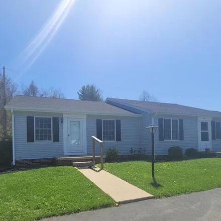 Rent this 2 bed house on Beverly Drive Northeast in Fractionville, Abingdon