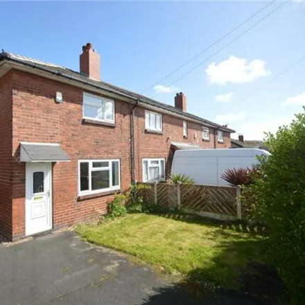 Buy this 2 bed townhouse on Cardinal Grove in Churwell, LS11 8HG