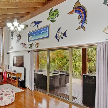 Rent this 4 bed house on North Haven NSW 2443