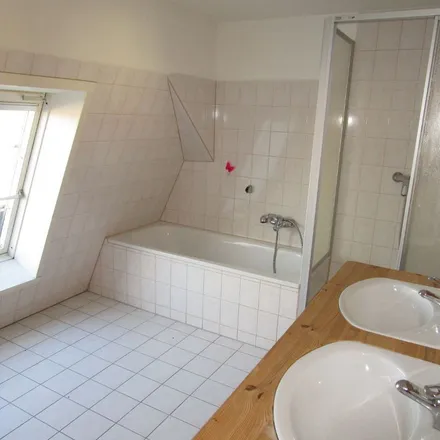 Rent this 3 bed apartment on Franz-Mehring-Straße 147 in 08058 Zwickau, Germany