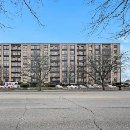 Buy this 2 bed condo on Lincolnwood Suites Condominium in 4601 West Touhy Avenue, Lincolnwood