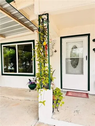 Image 3 - 113 East Rendon Avenue, Tagle Colonia Number 1, Pharr, TX 78577, USA - House for sale