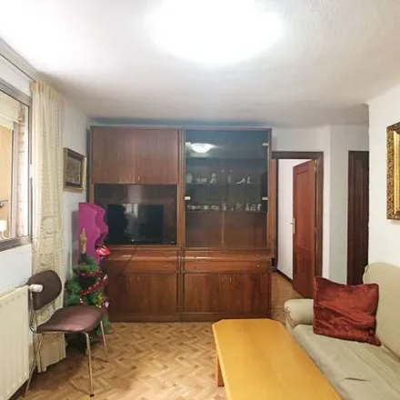 Image 9 - Calle de Pablo Casals, 6, 28011 Madrid, Spain - Apartment for rent