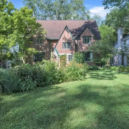 Buy this 5 bed house on 1417 Buckingham Rd in Grosse Pointe Park, Michigan