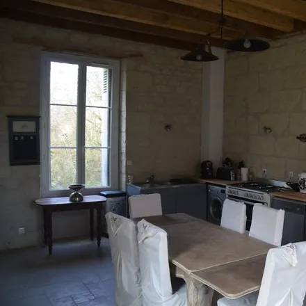 Rent this 3 bed house on 37500 La Roche-Clermault