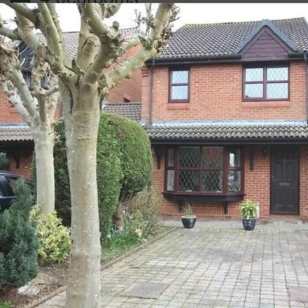 Rent this 4 bed house on Thamesmead School in Durrell Way, Shepperton