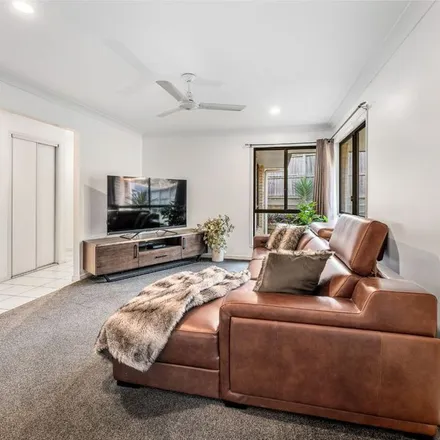 Image 3 - Deborah Drive, Collingwood Park QLD 4301, Australia - Apartment for rent