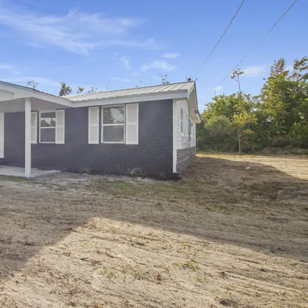 Buy this 3 bed house on 2799 Pearcy Road in Springfield, Bay County