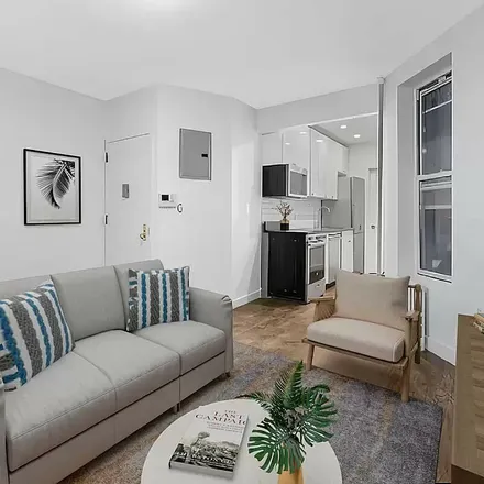 Rent this 2 bed apartment on 313 East 92nd Street in New York, NY 10128