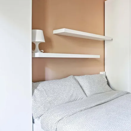 Rent this 5 bed room on Via Tesio - Via Harar in Via Federico Tesio, 20151 Milan MI