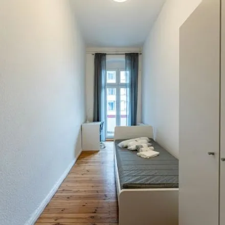 Image 4 - Johanna Kaufmann, Boxhagener Straße, 10245 Berlin, Germany - Room for rent