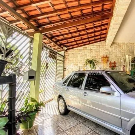 Buy this 3 bed house on Rua Joaquim Gonçalves Braga in Santa Amélia, Belo Horizonte - MG