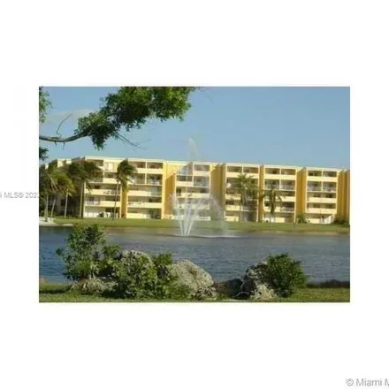 Image 8 - 9371 Fontainebleau Boulevard, Fountainbleau, Miami-Dade County, FL 33172, USA - Apartment for rent