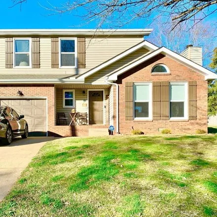 Rent this 3 bed house on 267 Sherwood Hills Drive in Clarksville, TN 37042