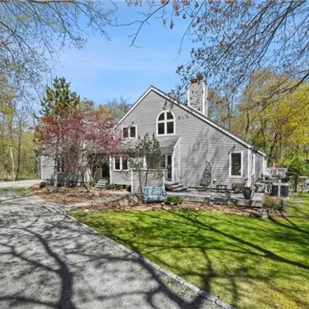 Image 2 - 192 Turk Hill Road, Village of Brewster, Southeast, NY 10509, USA - House for sale