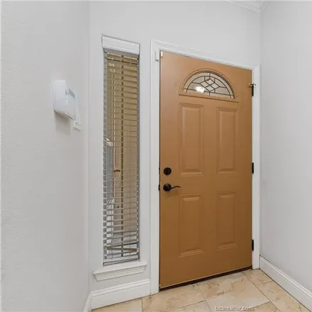 Image 3 - 2198 Normand Drive, College Station, TX 77845, USA - Townhouse for sale