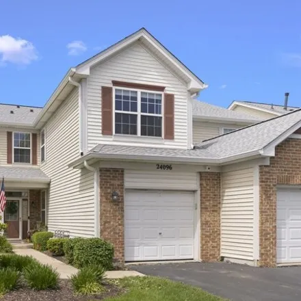 Buy this 2 bed condo on Pear Tree Circle in Plainfield, IL 60564