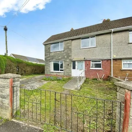 Buy this 3 bed duplex on Bakers Way in Sarn, CF32 9PX